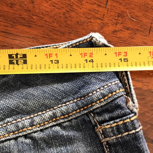 DECREE Stretch Denim Shorts - Picture 8 of 10